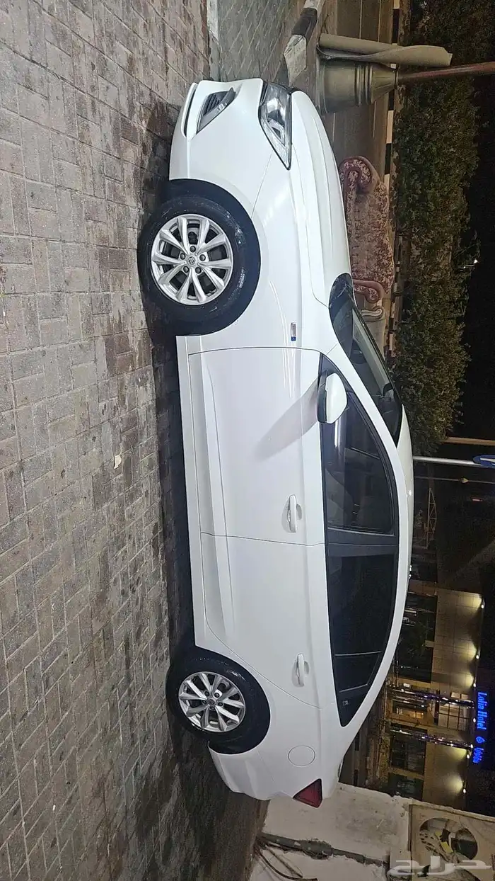 للبيع نظيف جدا MG5 2023 1