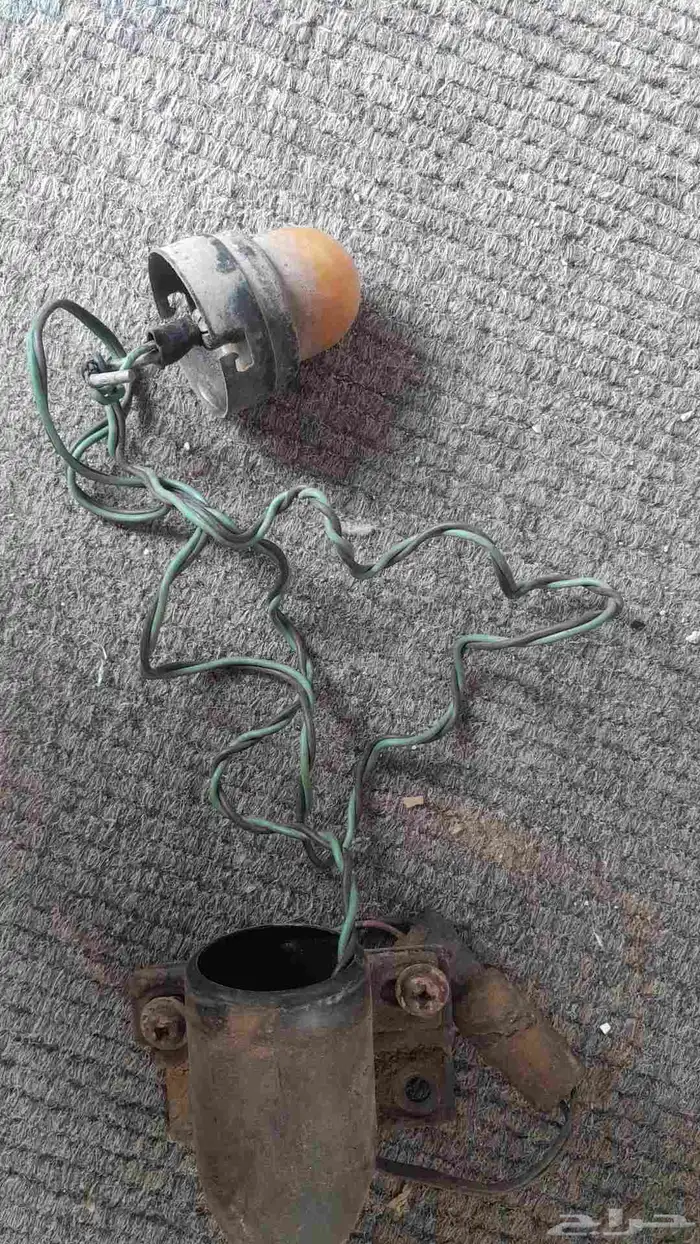 قطع نيسان لوريل 87 2