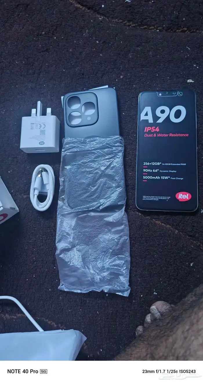 عرض خاص جوال جديد بكرتونه ما اشتغل اللون فضاء تيتانيوم 3