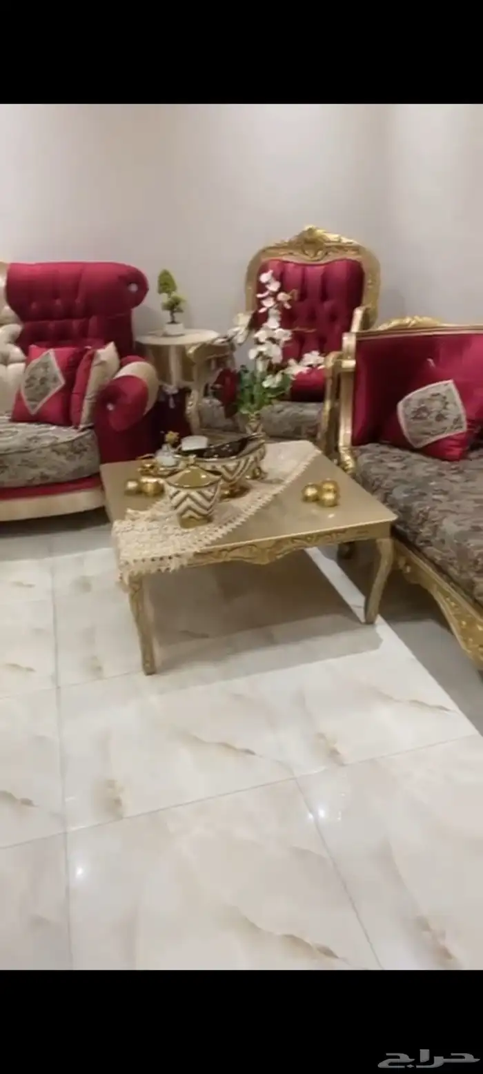 كنب بحالة ممتازة 3