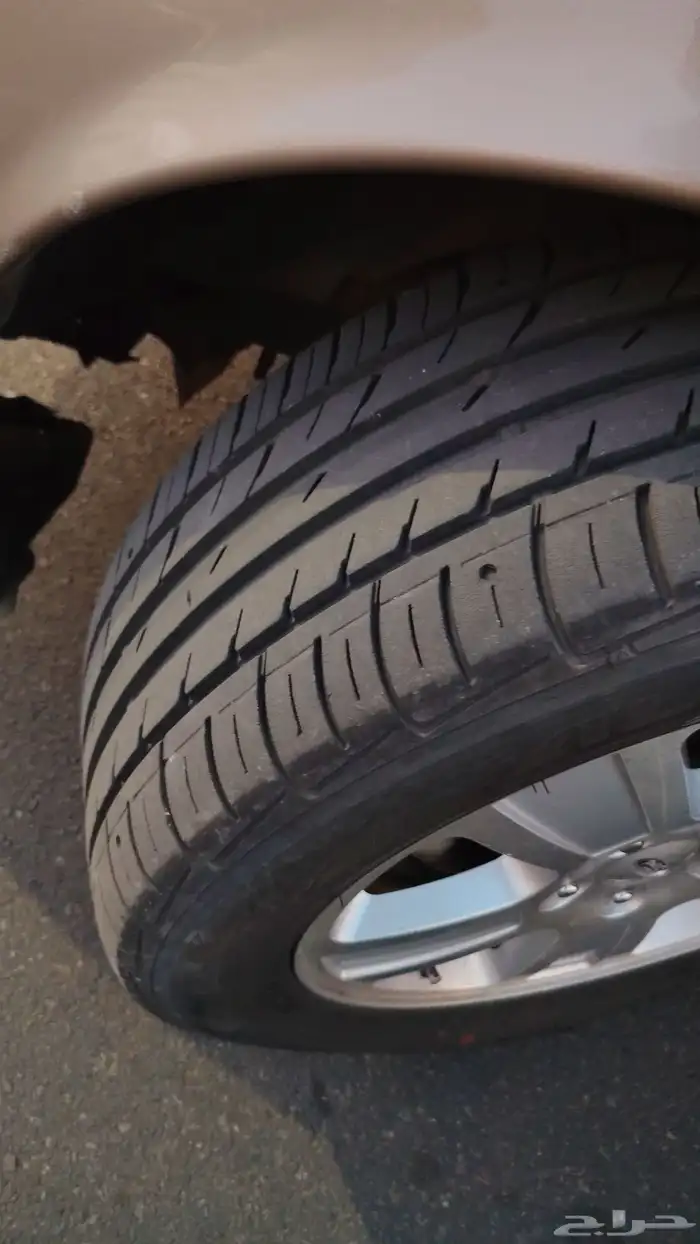 فورد فكتوريا 2003 13