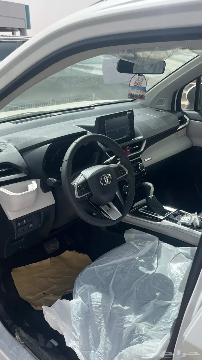 تويوتا فيلوز GLX 2025 -عرض اليوم 3