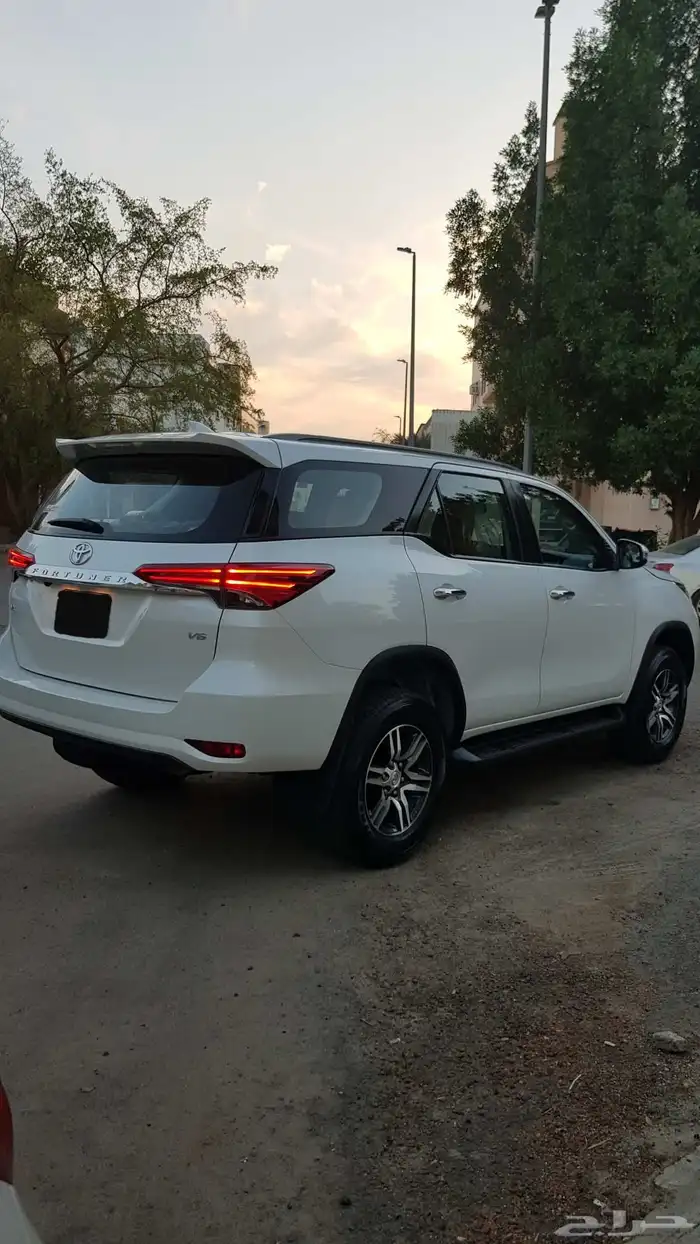 تويوتا فورتشنر 2023 6