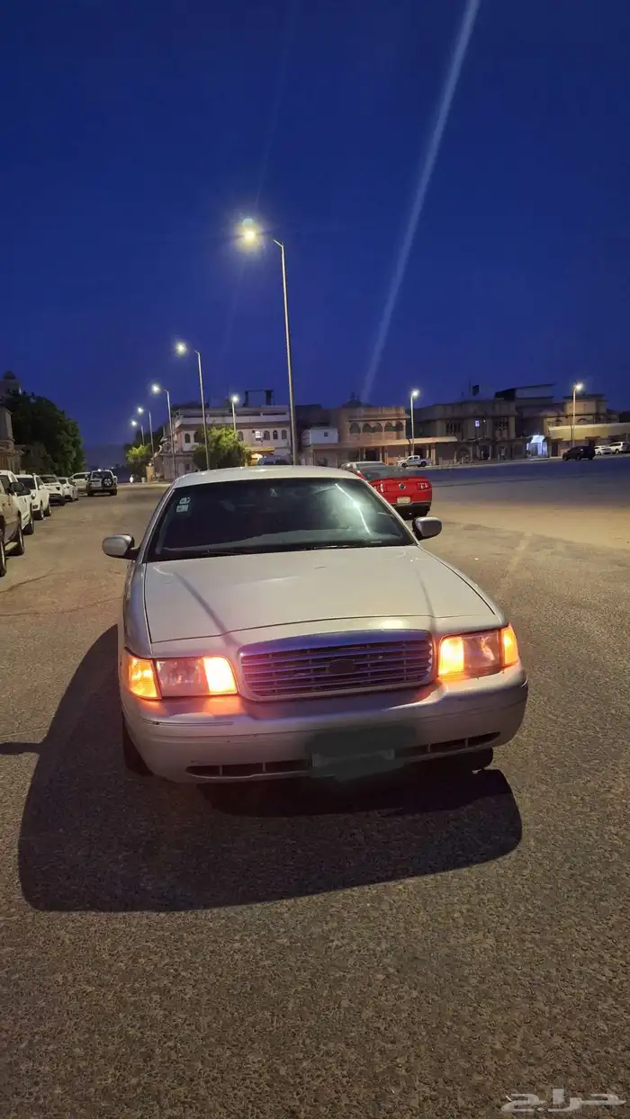 فورد فيكتوريا 2003 3