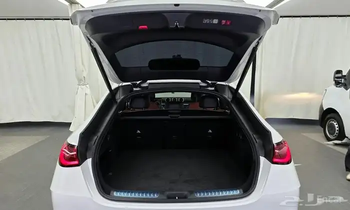 للاستيرادمن كوريا  مرسيدس GLC300كوبيه 2024 16