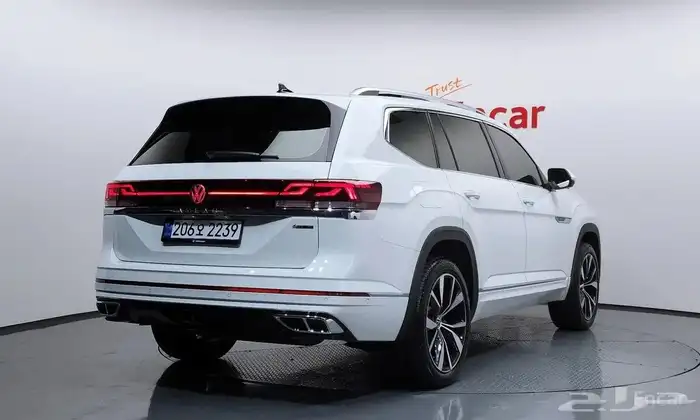 Atlas 2.0 TSI R-LINE 2025 1