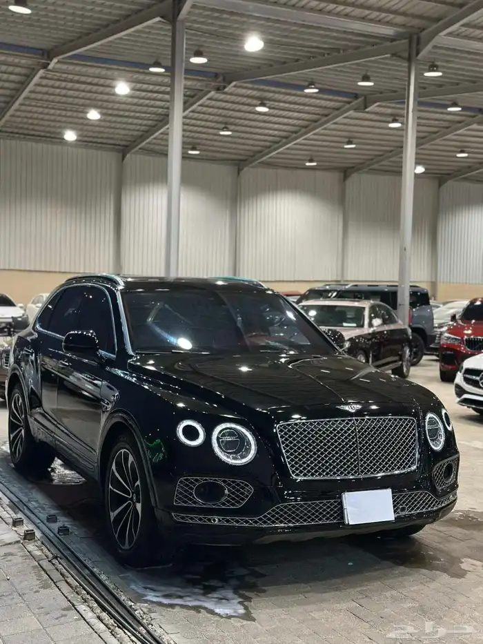 بنتلي بنتياقا موديل 2017 1