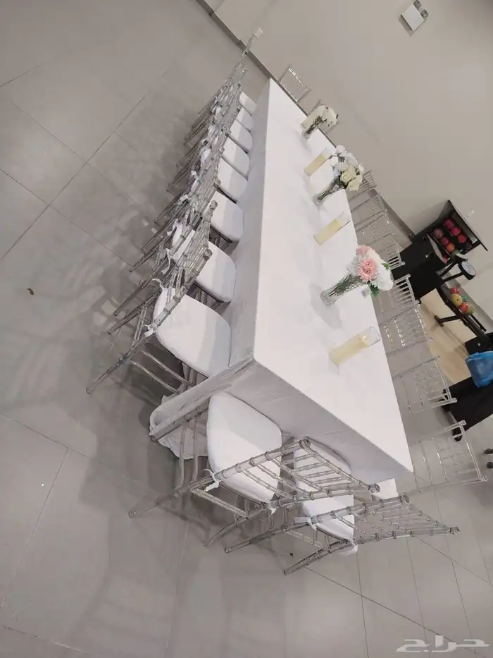 تاجير كنب جلد وقماش كبير وصغير تاجير كراسي وطاولات 5