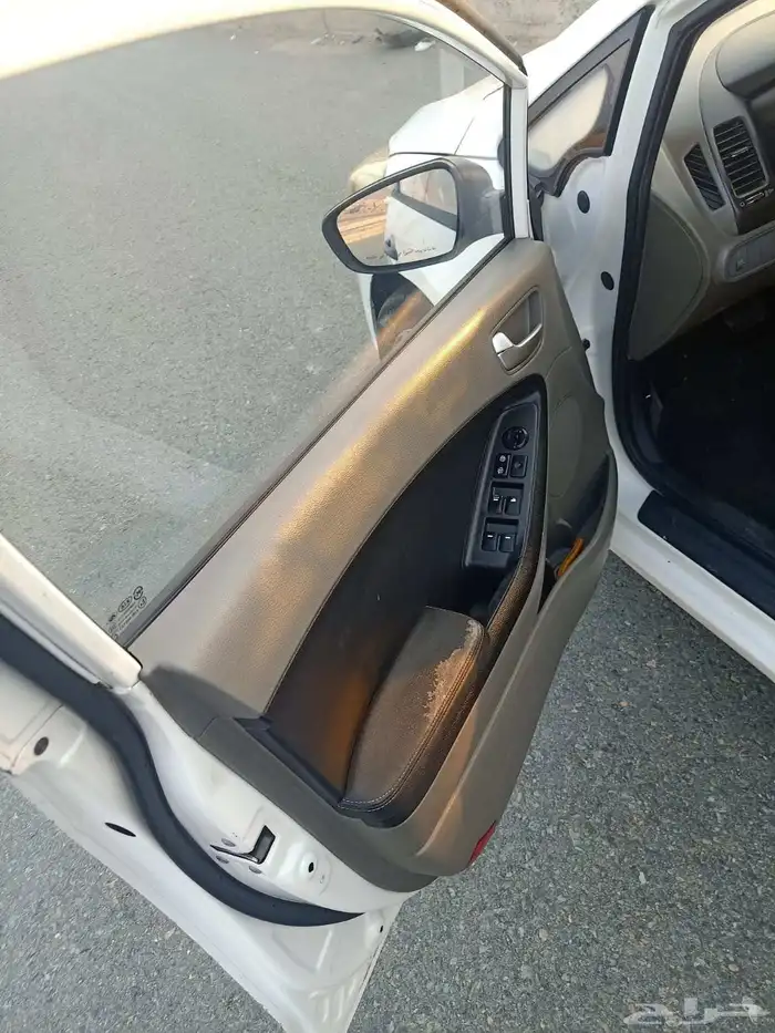 كيا سيراتو 1