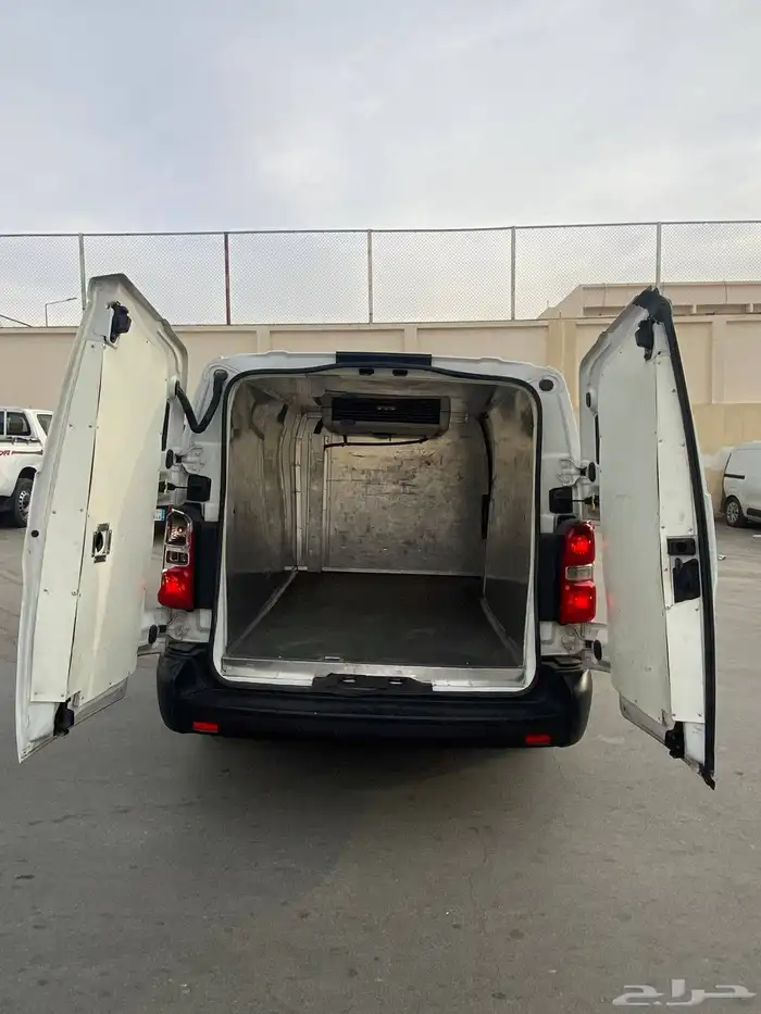 بيجو بارتنر ثلاجة موديل 2020 11