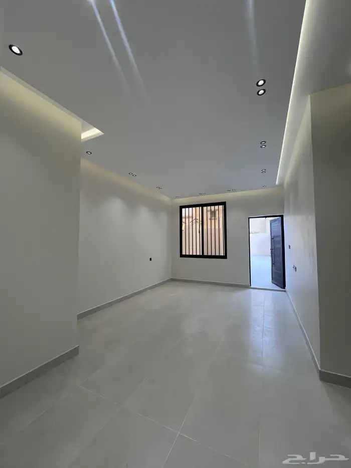 للبيع ارواف علويه خميس مشيط طريق المدينه سعر الروف 685 الف 14