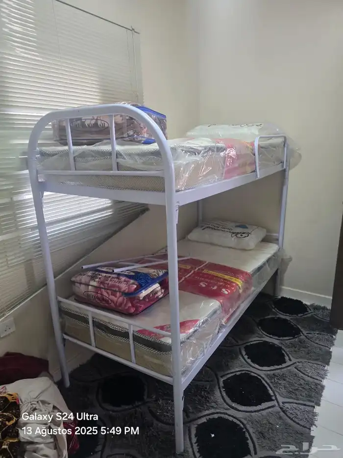 سرير حديد دورين دور واحد مراتب و بطانية و مخدة و مفرش جديد 0