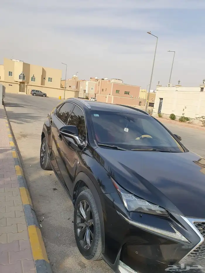 لكسز nx200t 15 1