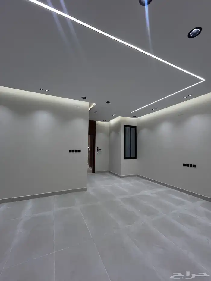 للبيع ارواف علويه خميس مشيط طريق المدينه سعر الروف 685 الف 8