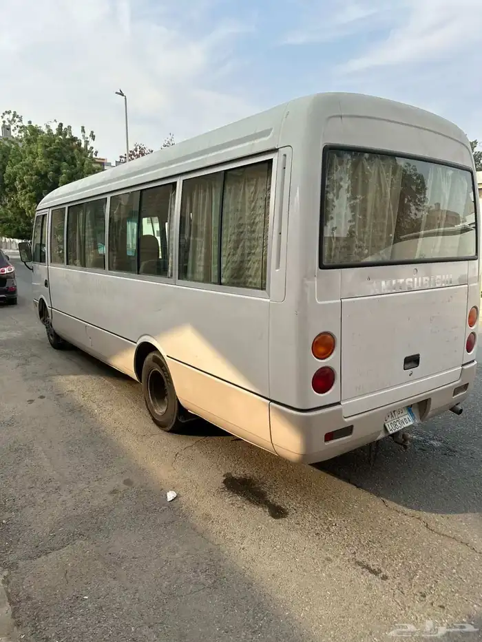 ميتسوبيشي باص روزا 30 راكب 6