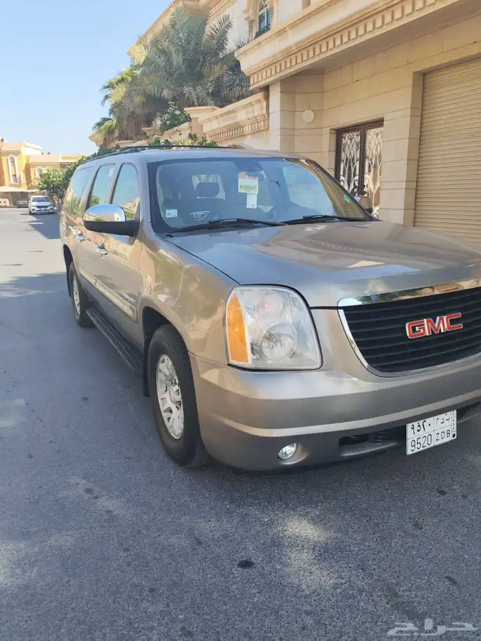 للبيع يوكن شاص طويل اللون موكه 5