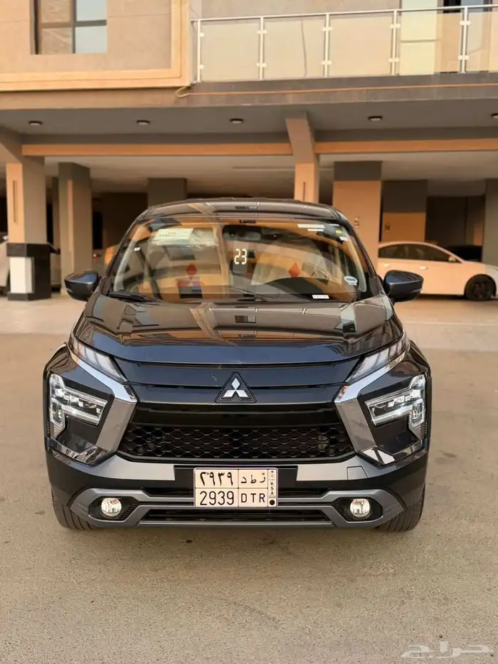 ميتسوبيشي اكسباندر 23 نص فل 0