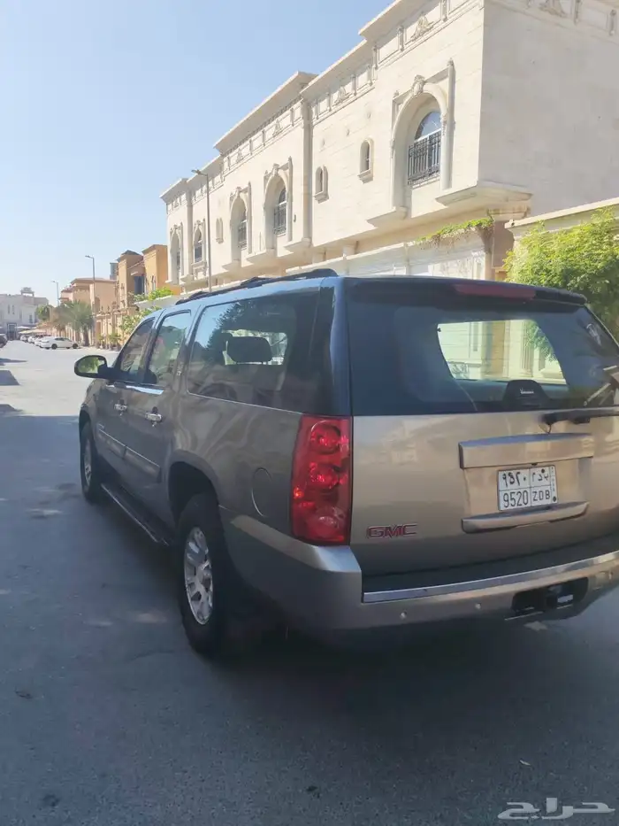 للبيع يوكن شاص طويل اللون موكه 9