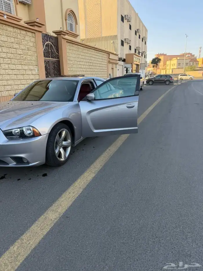 دودج شارجر 2014 4