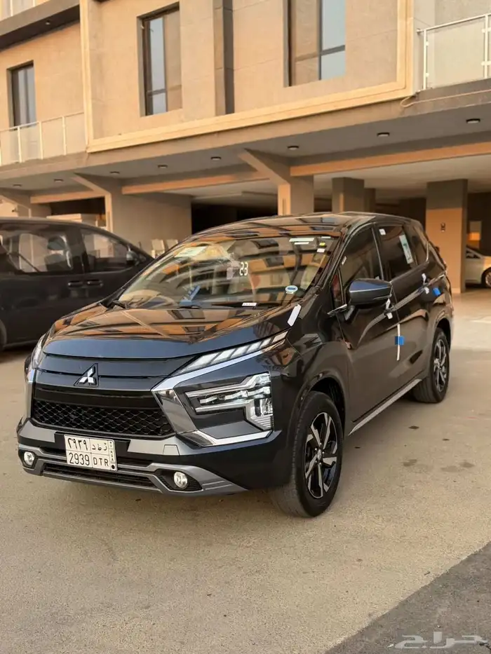 ميتسوبيشي اكسباندر 23 نص فل 1