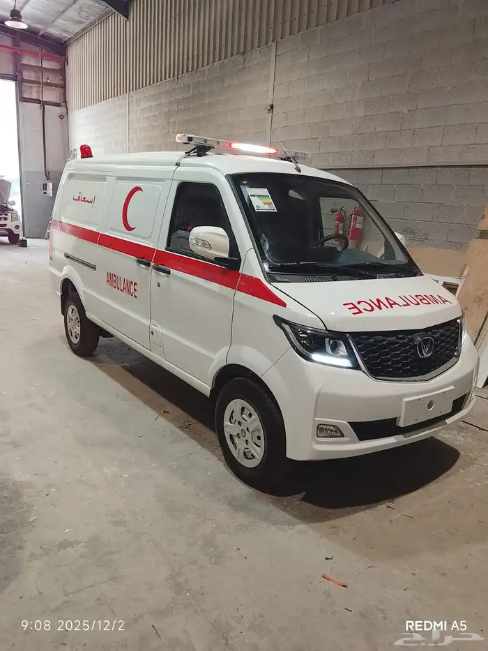 سيارة اسعاف مجهزه 1