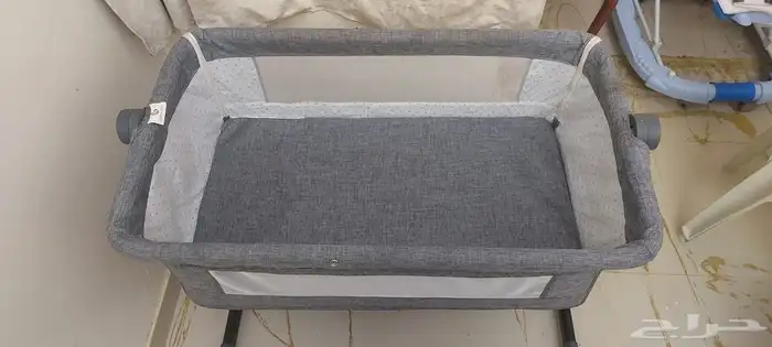 سرير أطفال للبيع لم يستخدم 1