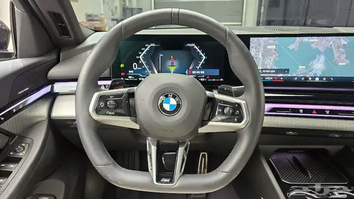 للاستيرادمن كوريا BMW520 i m kit 2025 8