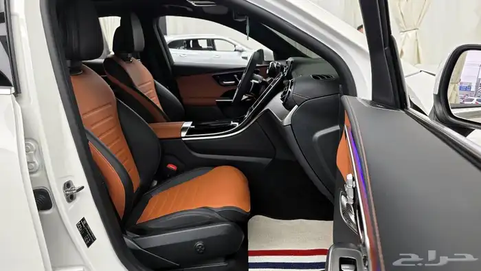 للاستيرادمن كوريا  مرسيدس GLC300كوبيه 2024 4