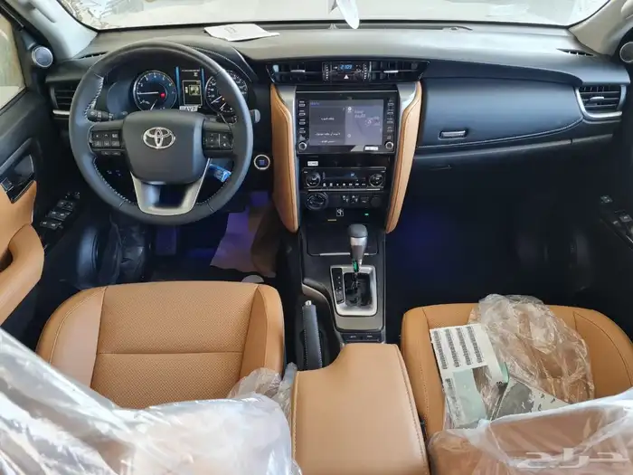 تويوتا فورشنر vx3 ديزل 4.0 لتر 2025 عرض اليوم كاش 7