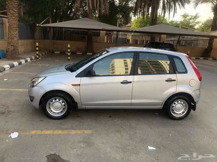 فورد فيجو 2012 بحالة ممتازة 0