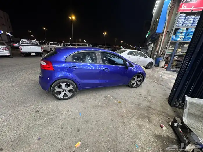 كيا ريو 2014 فل كامل فتحه سقف نظيف جدا مافيها اي مشاكل 1