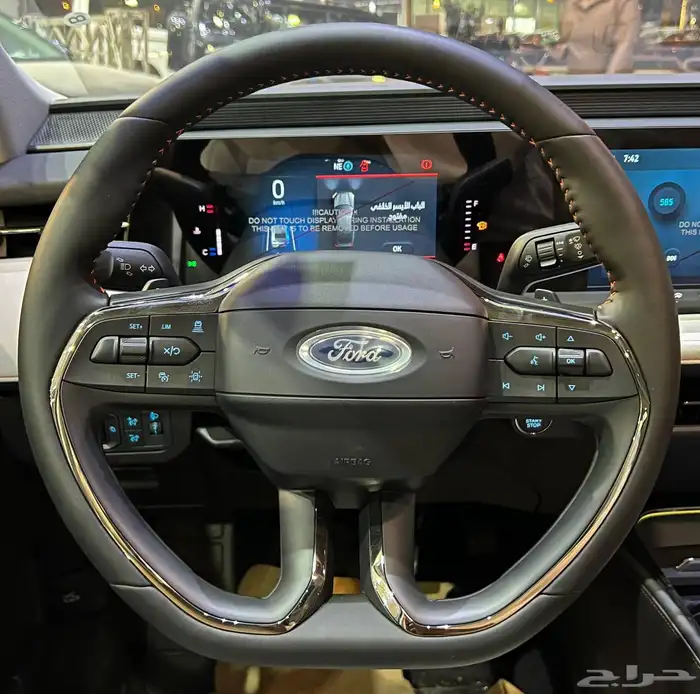 فورد تورس تيتاتيوم 2026 7