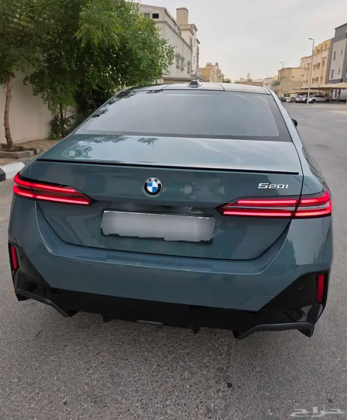بي ام دبليو 520i ام كت 2024 بحالة الوكالة 3