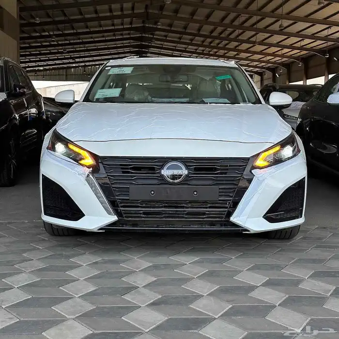 نيسان التيما ستاندر 2025 4