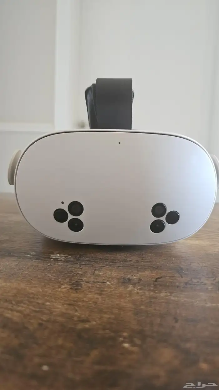 نظارة Meta quest 3s مع ستراب حقها و يداد كاملة بسعر 950 ريال 3