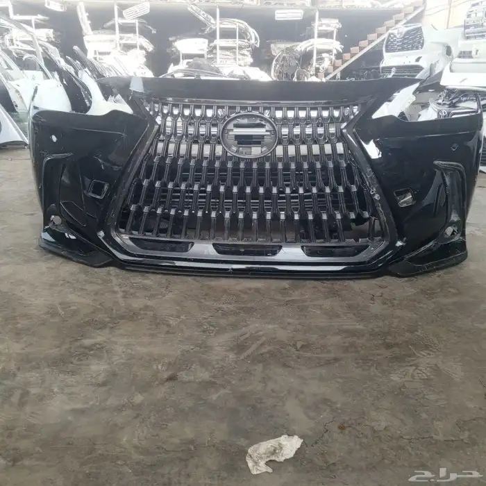 يوجد لدينا قطع لكزس NX 5