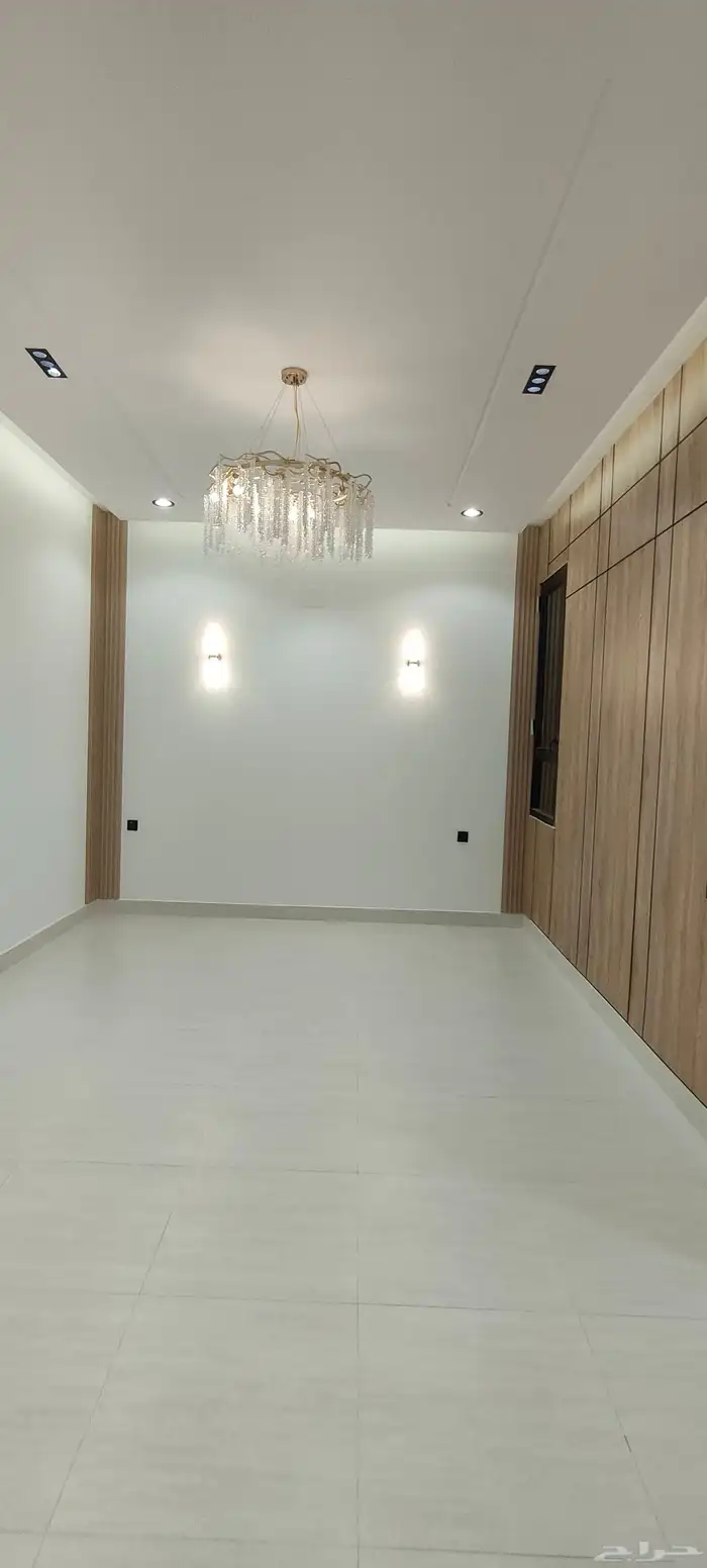 للبيع شقق ارضية وعلويه موقع مميز بحي الموظفين 2