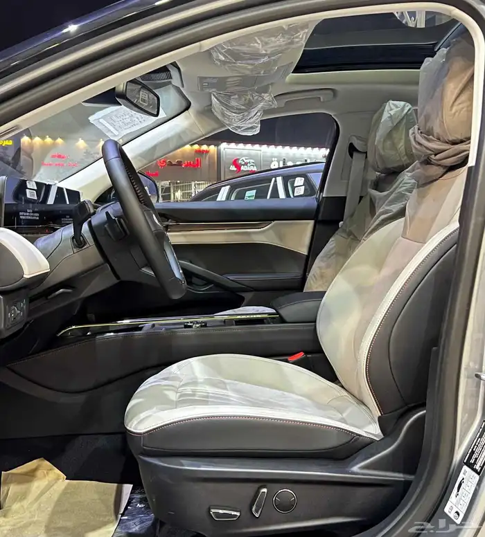 فورد تورس تيتاتيوم 2026 5