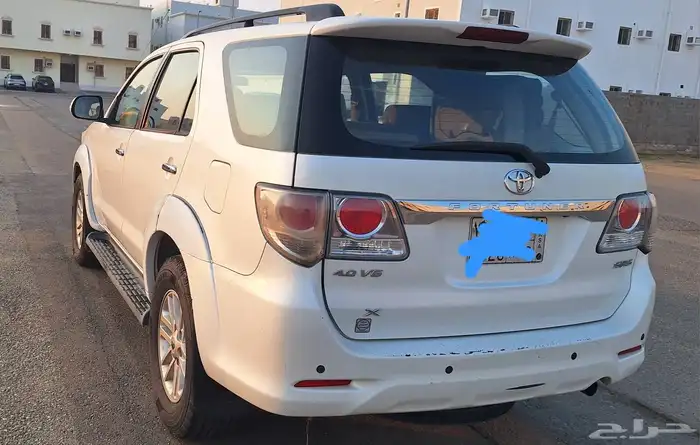 تويوتا فورشنر ابي1 ممشى 500 الموديل 2012 قير توماتيك 3