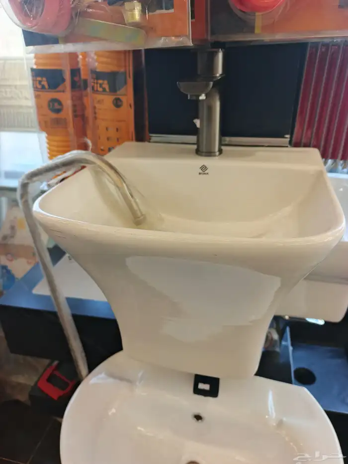 فني سباك تأسيس تشطيب ترميم صيانه 1