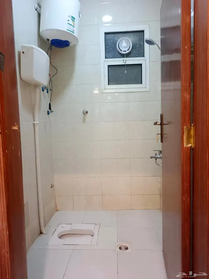 شقه دور ثاني سطح حي الرمال الواحه ثلاث وصاله شهري 5