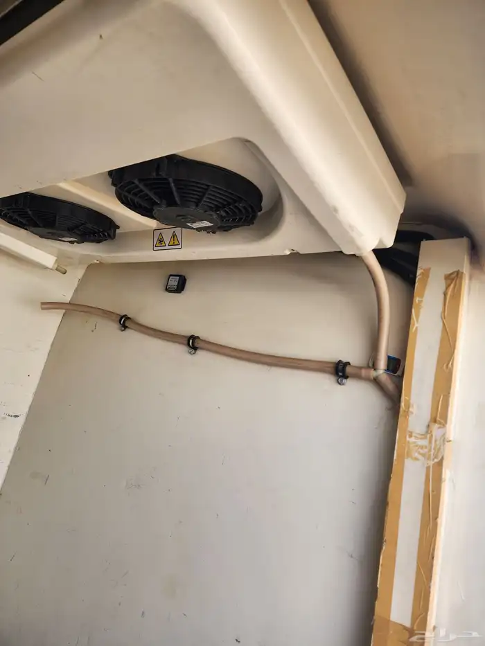 تويوتا هايس قبة2014ثلاجة 3