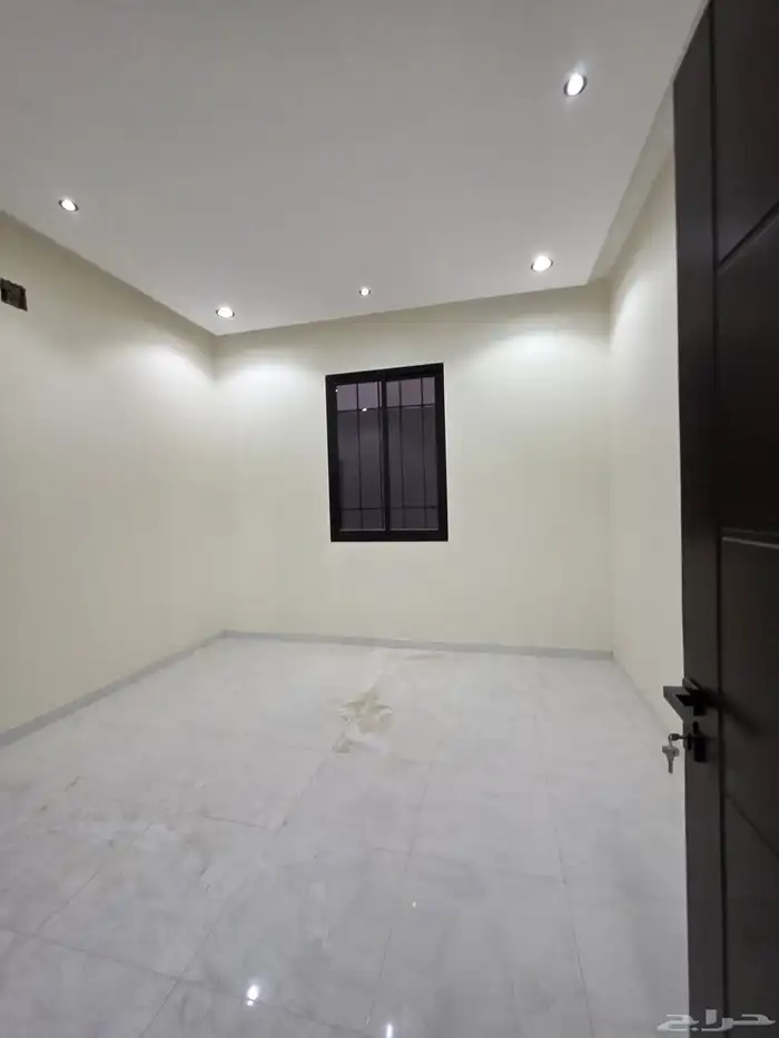 الدور ارضيه الشفاء حي بدر 5