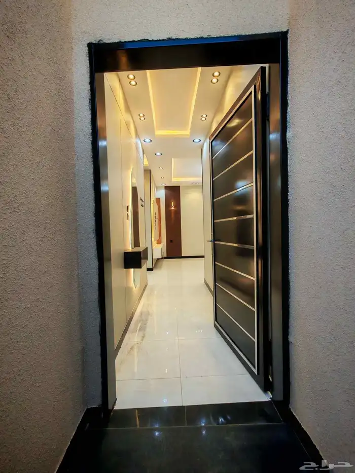 للبيع بدره الموسي ادوار ارضيه حوش واسع ب 550 الف وسط الخدمات 13