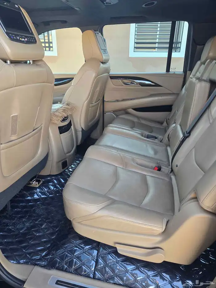 كاديلاك اسكاليد 2018 مخزن 6