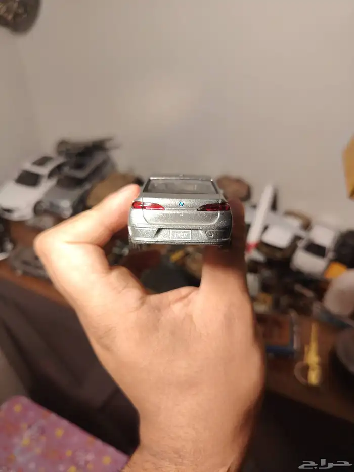 مجسم BMW الفئة السابعة 2025 3