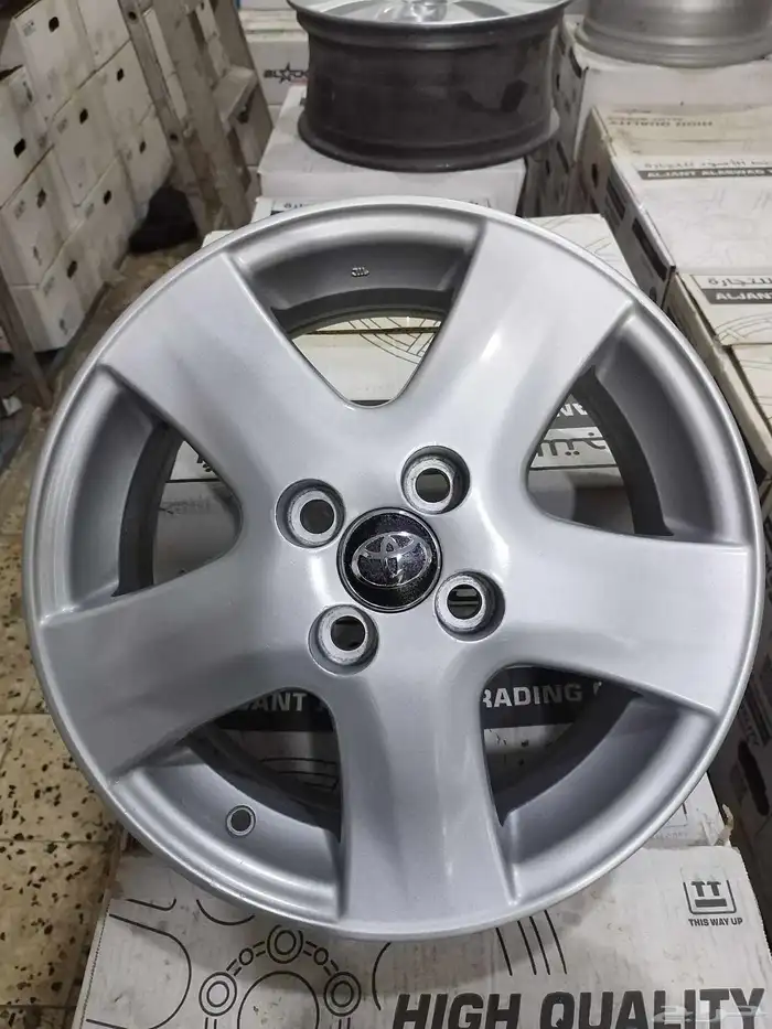 جنوط يارس اصلي وكاله 2008 0