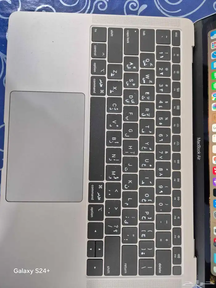 Apple MacBook Air (13 ) Intel Core i5 3