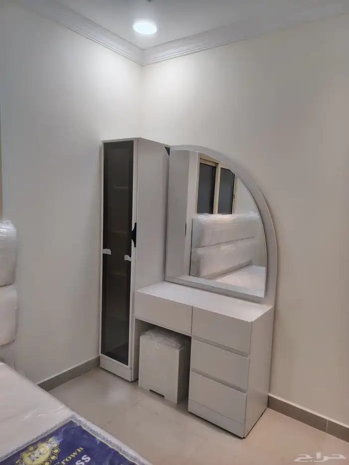 السلام علي م سرير نفر ونص سريركم نفر واحد 2