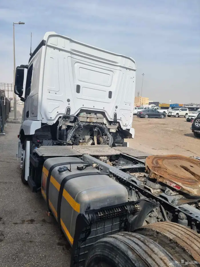 للبيع راس mb4موديل 2016 4